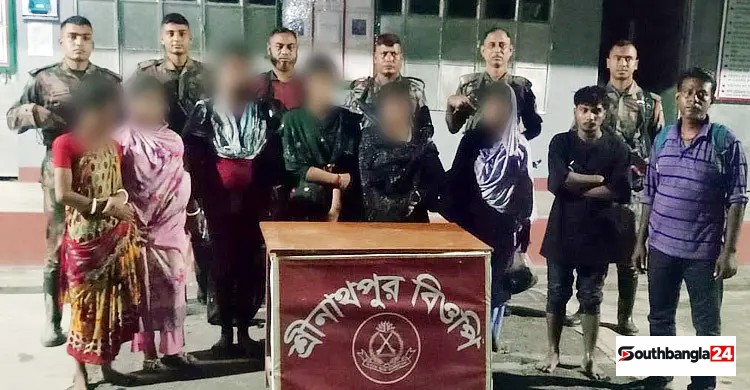 সীমান্তে তিন ভারতীয় নাগরিকসহ আটক ৯
