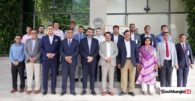 চট্টগ্রামের দুই ইপিজেড পরিদর্শনে প্রধানমন্ত্রীর কার্যালয়ের কর্মকর্তারা