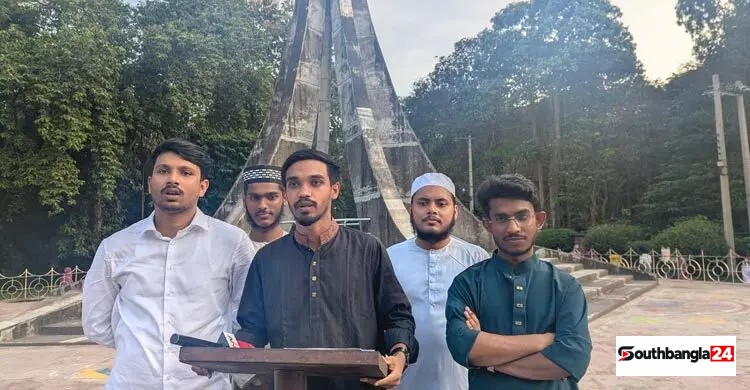 ফেসবুকে কুরুচিপূর্ণ মন্তব্য, চবি শিক্ষার্থীর বিরুদ্ধে মামলা