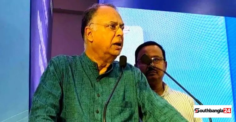 আবাসিক ভবনের ছাদে ডোমেস্টিক রুফটপ সোলার প্রকল্পের উদ্বোধন