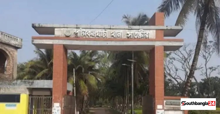 জামায়াতের নেতাকর্মীসহ লংমার্চফেরত বাস খাদে, নিহত ১