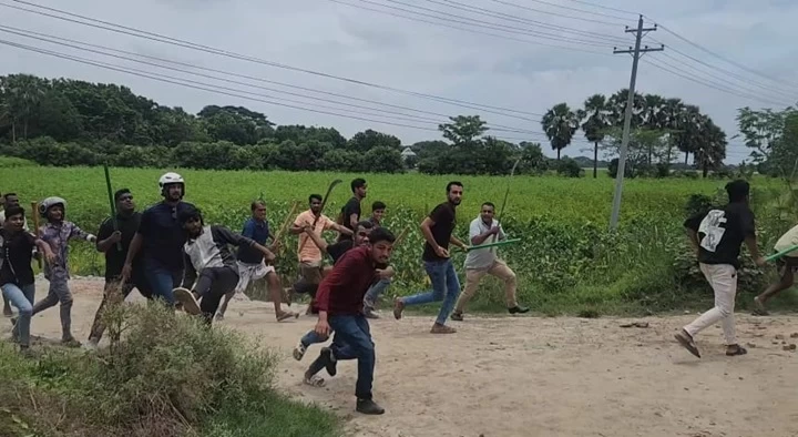 শরীয়তপুরে ছাত্রলীগ ও কোটাবিরোধীদের মধ্যে ধাওয়া-পাল্টা ধাওয়া, আহত ৩