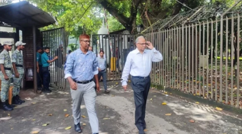 শেখ হাসিনার বিরুদ্ধে সাক্ষ্য দিতে ট্রাইব্যুনালে মাহমুদুর রহমান